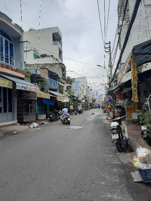 Bán nhà TRUNG TÂM BÌNH TÂN, ĐỐI DIỆN BẾN XE MIỀN TÂY, GẦN UBND QUẬN...NHÀ MỚI MUA Ở NGAY Phường An Lạc A Quận Bình Tân . 22M2 Chỉ 2.4x tỷ